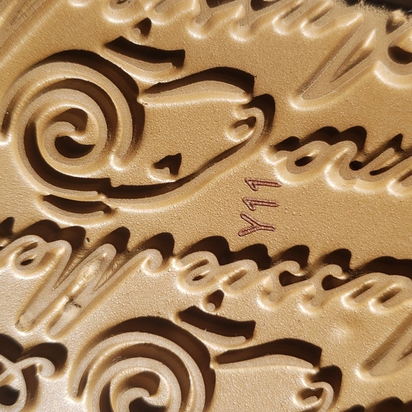 Aussie Merino Tan Suede Slip on Short Boot Y11 nwot - Picture 8 of 11